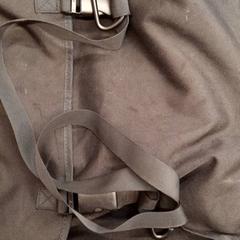 Cable de càrrega, segons ha informat Rotterdam The Hague Airport mitjançant iLost