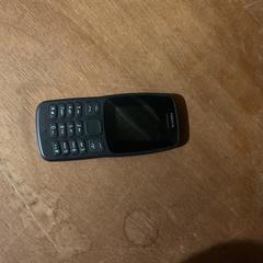 Téléphone portable Zwart Nokia, a été signalé par Pinkpop utilisant iLost
