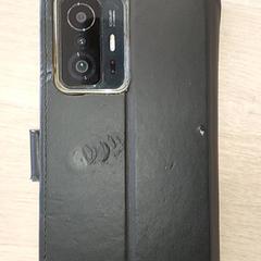 Okostelefon - zwart Xiaomi, amint azt Centraal magazijn az iLost segítségével jelentette.