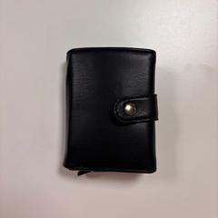 Tarjetero - SULAIMAN, ha sido reportado por Centraal magazijn con iLost