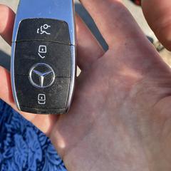 Car keys, iLost에 보고됨