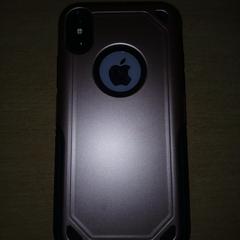 IPhone met roze hoesje, come riportato a iLost
