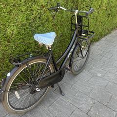 Zwarte fiets an iLost gemeldet