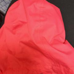 Capuche, iLost를 사용하여 TCL에 보고됨