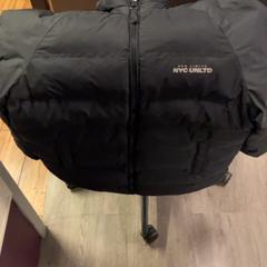 Jacka C&A, rapporterat av Pathé Zaandam med iLost