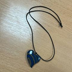 Nyaklánc collier, amint azt Sheraton Brussels Airport Hotel az iLost segítségével jelentette.