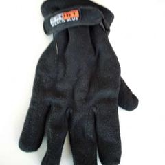 手袋 がiLostで Twisto によって報告されました