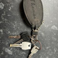 Sleutelbos Thomas, come riportato a iLost