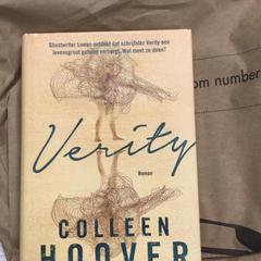 本 がiLostで Hotel van der Valk Maastricht によって報告されました