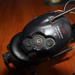 Koptelefoon/microfoon voor Motorhelm, come riportato a iLost