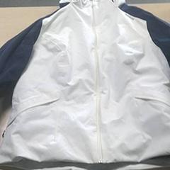 Jacke Wit, gemeldet von IKEA Hasselt über iLost