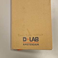 Jegyzetfüzet Beige, amint azt Vrije Universiteit Amsterdam az iLost segítségével jelentette.