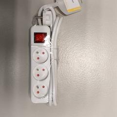 Elektronika és eszközök, amint azt Regio West-Vlaanderen az iLost segítségével jelentette.