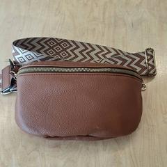 バッグ がiLostで IKEA Lyon Grand Parilly によって報告されました