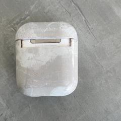 Airpods fodral, rapporterat av Arriva Achterhoek-Rivierenland med iLost