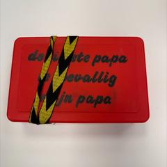 Pudełko śniadaniowe rood, zgłoszono przez Stad Peer przy użyciu iLost