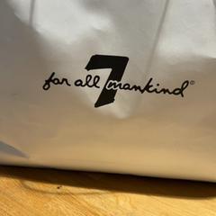 Purchase for all  mankind purchuse 7 all, zgłoszono przez Designer Outlet Roermond przy użyciu iLost