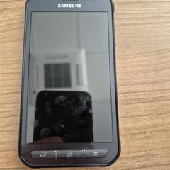 Telefón Zwart Samsung, ako bolo nahlásené Connexxion Noord Holland Noord Alkmaar pomocou iLost