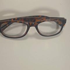 Brýle, jak nahlášeno IKEA Mons pomocí iLost