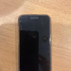 Iphone Iphone zilver がiLostで Gemeente Amsterdam - Bureau Gevonden Voorwerpen によって報告されました