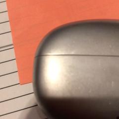 Airpod, jak nahlášeno MEININGER Hotel Amsterdam Amstel pomocí iLost