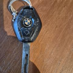 Auto sleutel BMW, segons s'ha informat a iLost