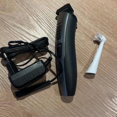 Navalha, Escova de dentes & Carregador, como reportado por Van der Valk Hotel Eindhoven - Best utilizando o iLost