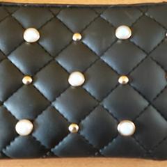 Portemonnee - MADRONI, zoals gemeld door Centraal magazijn met iLost