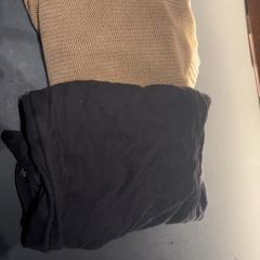 Calças & Camisola Zwart, como reportado por Van der Valk Hotel Houten utilizando o iLost