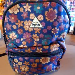 Sac à dos Little legenda rugzak, a été signalé par Familiepark Drievliet utilisant iLost