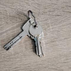 Claus, segons ha informat Arriva Infoshop Enschede mitjançant iLost