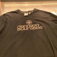 Tshirt, as reported by MEININGER Hotel Leipzig Hauptbahnhof using iLost