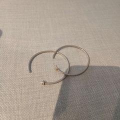 ピアス がiLostで Conscious Hotel Museum Square によって報告されました