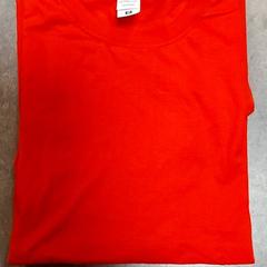 의류 - T-shirt rood, iLost를 사용하여 Centraal magazijn에 보고됨
