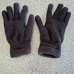 Rękawiczki, zgłoszono przez Connexxion Amstelveen przy użyciu iLost