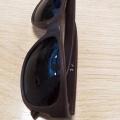 Solglasögon Bruin, rapporterat av Qbuzz Fryslân med iLost