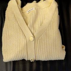 Gilet jaune paille, gisa salatu by IKEA Nantes iLost erabiliz