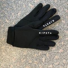 Guanto handschoenen, come riportato da Regio Oost-Vlaanderen utilizzando iLost