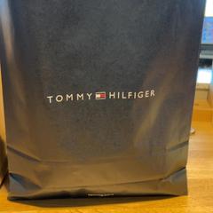 Aankoop tommy hilfiger Hilfiger tommy hilfiger, come riportato da Designer Outlet Roermond utilizzando iLost