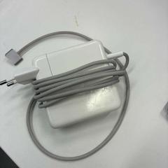 Adapter, as reported by Universiteitsbibliotheek Universiteitskwartier using iLost