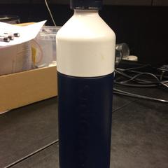 Dopper thermosfles Donker blauw がiLostで Universiteit Gent - Faculteitsbibliotheek LW によって報告されました