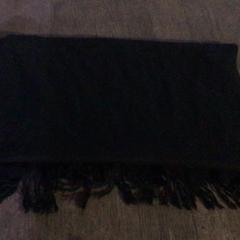 شال Zwart، كما تم الإبلاغ عنه بواسطة De Heeren van Aemstel عبر iLost