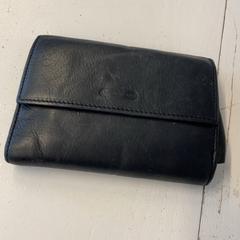 Carteira Damiani, como reportado por GVB utilizando o iLost