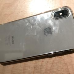 Iphone X, zoals gemeld door The Tire Station Hotel met iLost