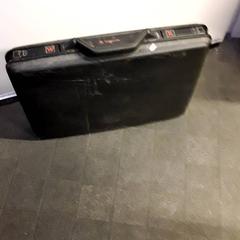 Koffertje، كما تم الإبلاغ عنه بواسطة EBS Tramplein عبر iLost