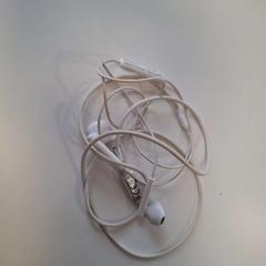 Fejhallgató Filaires, amint azt ilévia az iLost segítségével jelentette.