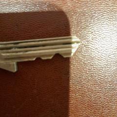 Nycklar cles, rapporterat av TCL med iLost