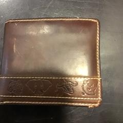 財布 (サブカテゴリ) がiLostで U-OV Utrecht によって報告されました