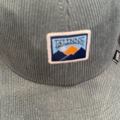 Casquette, as reported by Rotterdam The Hague Airport using iLost