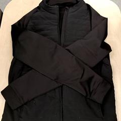 Jakke Zwart, som rapportert av IKEA Groningen ved bruk av iLost